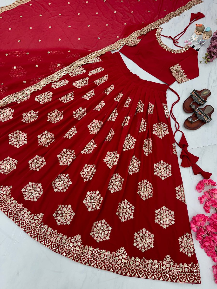 Presenting New Đěsigner Lehenga-Choli Collaction.