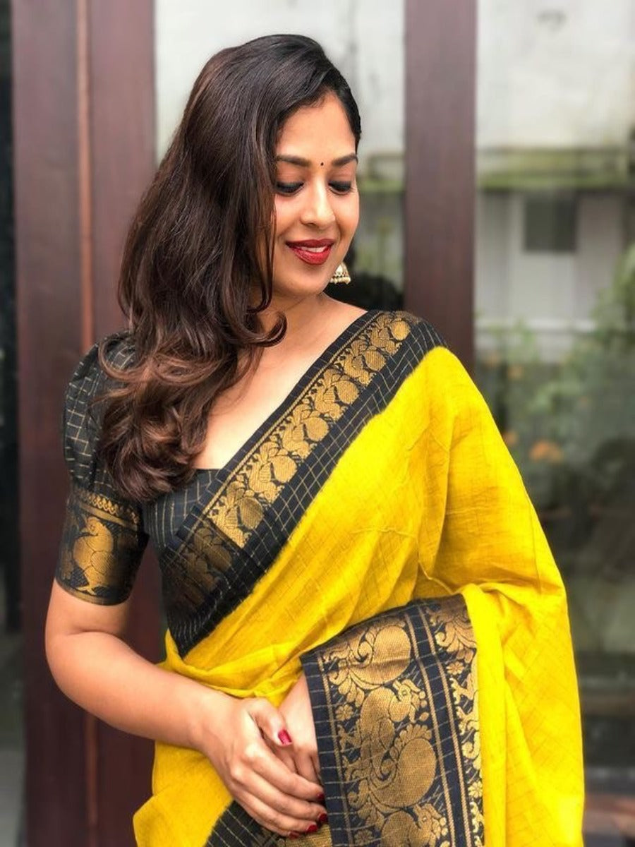 South Super Hit Kanjiwaram Lichi Silk Banarasi Saree With Two Lining Picok.