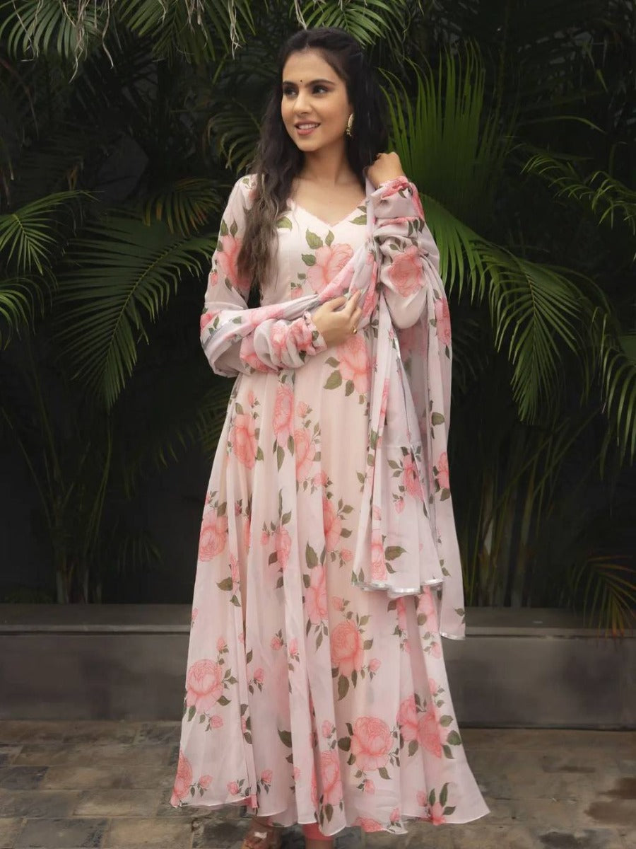 PRESENTING NEW PURE SOFT GEORGETTE FLORAL ANARKALI KURTI BOTTOM WITH DUPATTA COLLATION.