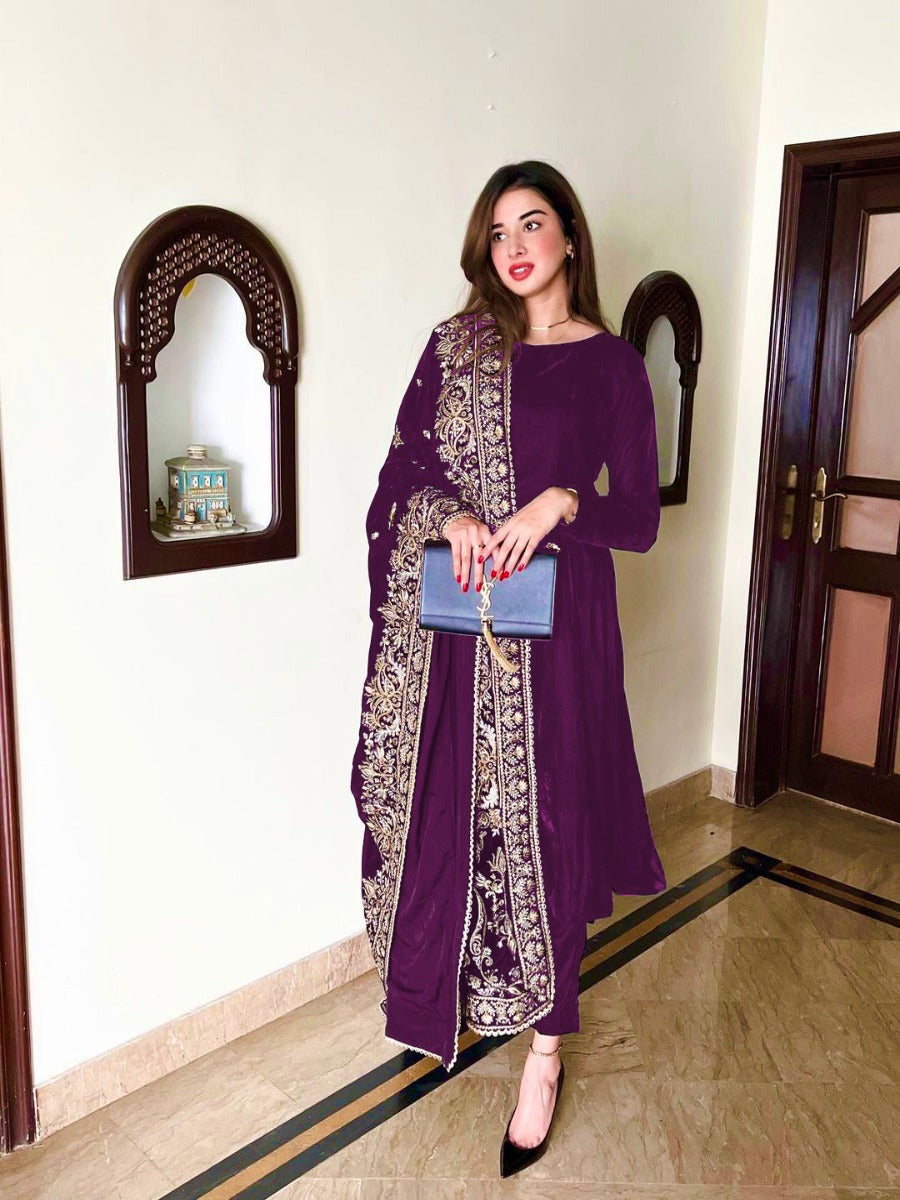 Launching New Designer Wedding Wear Look Full Velvet Anarkali Gown & Dupatta Set.