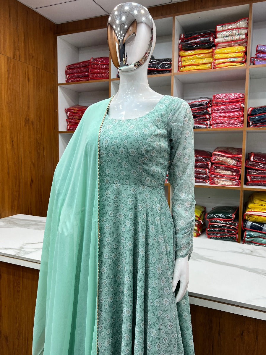 Launching New Designer Wedding Wear Look Style Anarkali Fancy Kurti-Bottom & Dupatta Set.