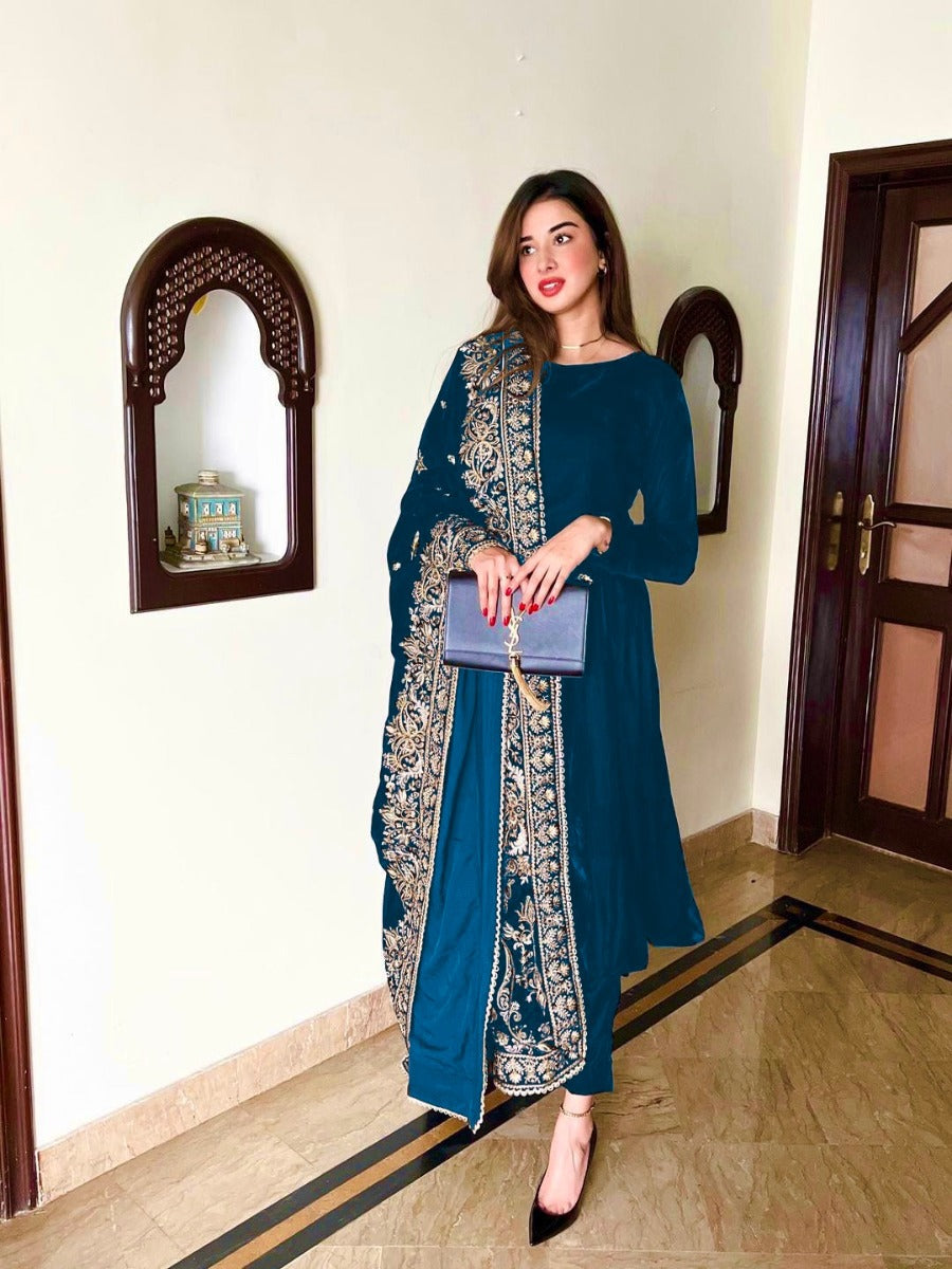 Launching New Designer Wedding Wear Look Full Velvet Anarkali Gown & Dupatta Set.
