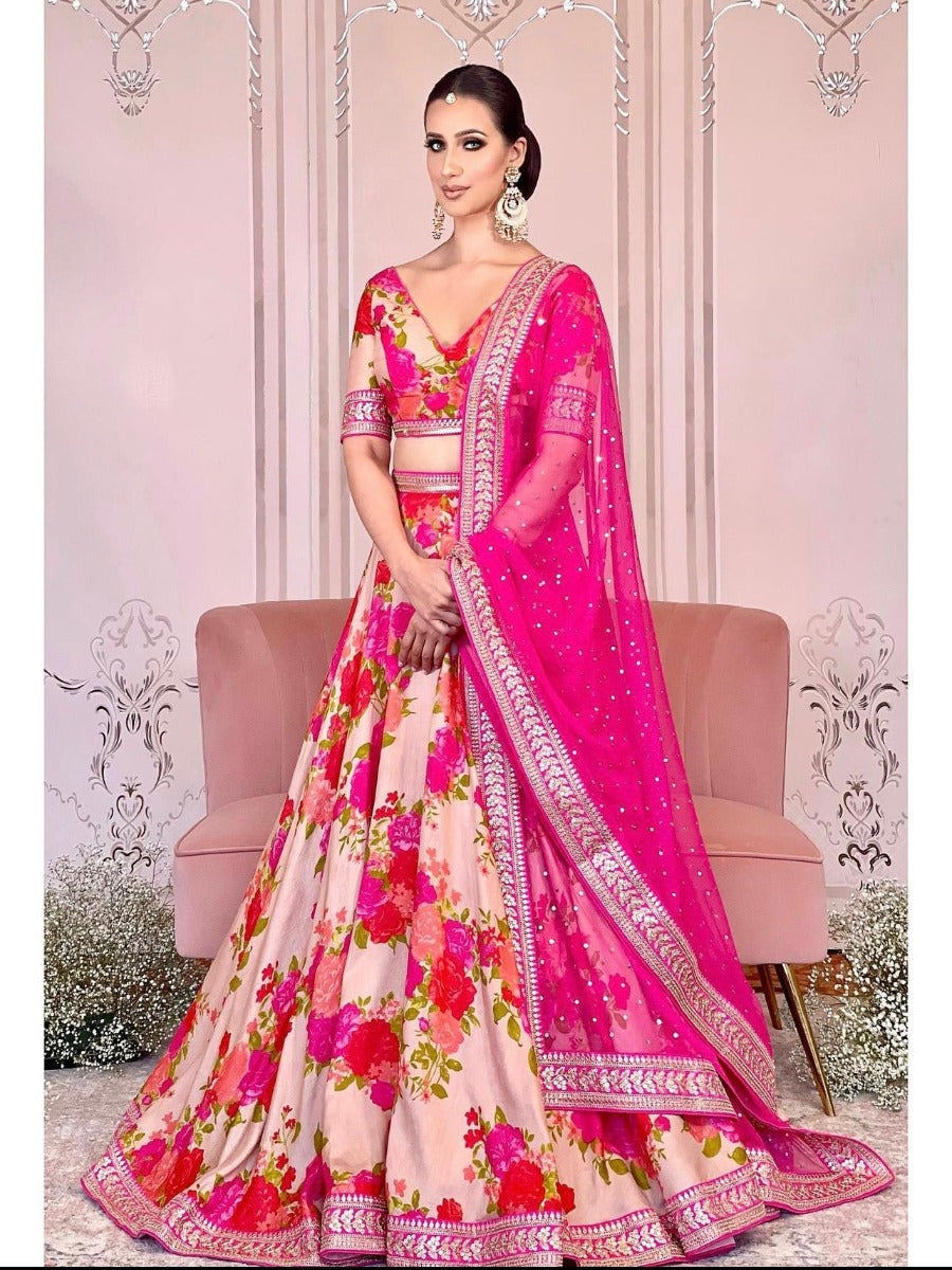 Presenting New Designer Lehenga -Choli With Dupatta In New Fancy Style.