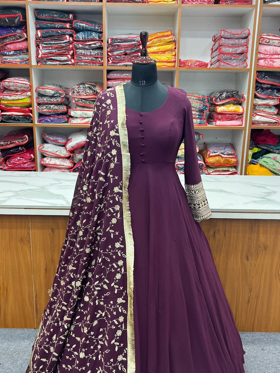 PRESENTING NEW GEORGETTE GOWN DUPPTA FULL SET WITH PENT READY TO WEAR.