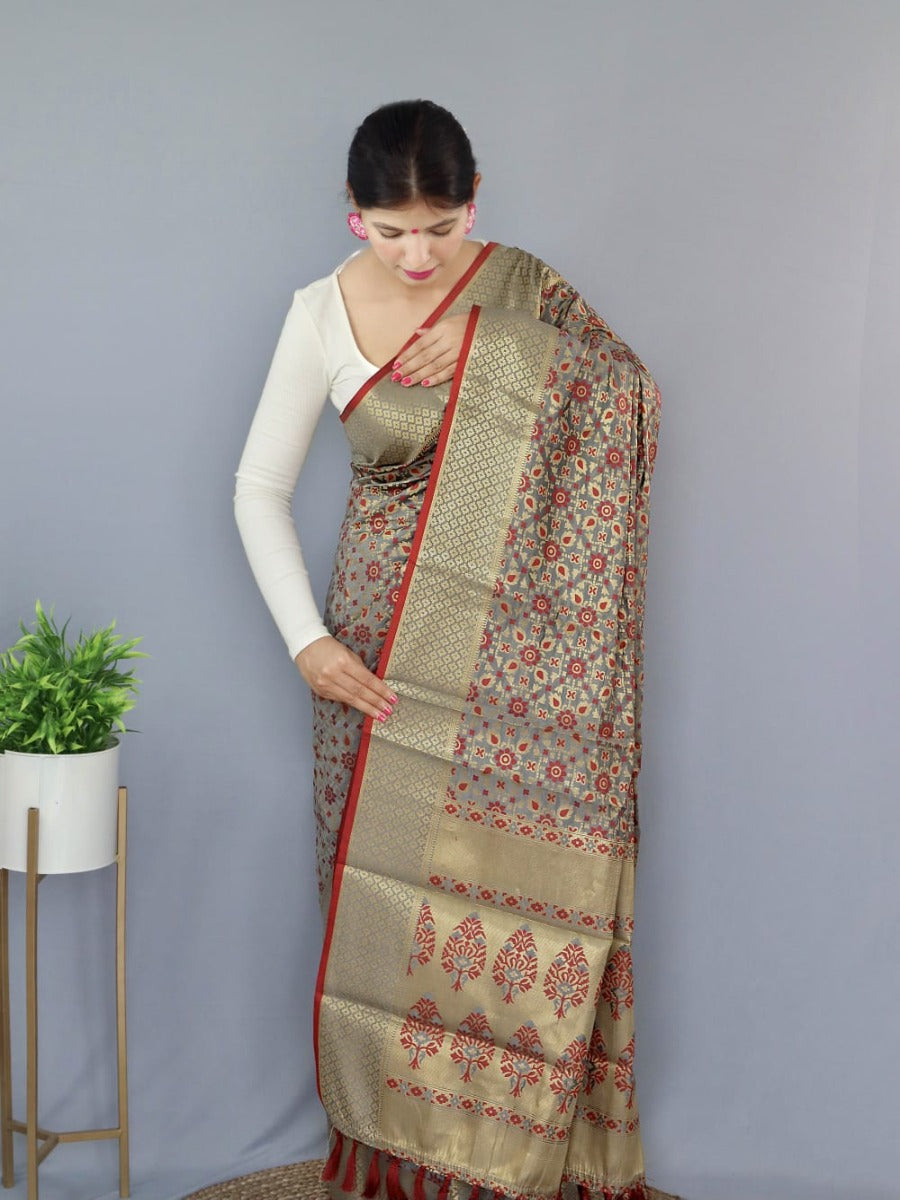 PURE PATOLA SILK SAREE WITH ALL OVER CONTRAST PATOLA WEAVED.