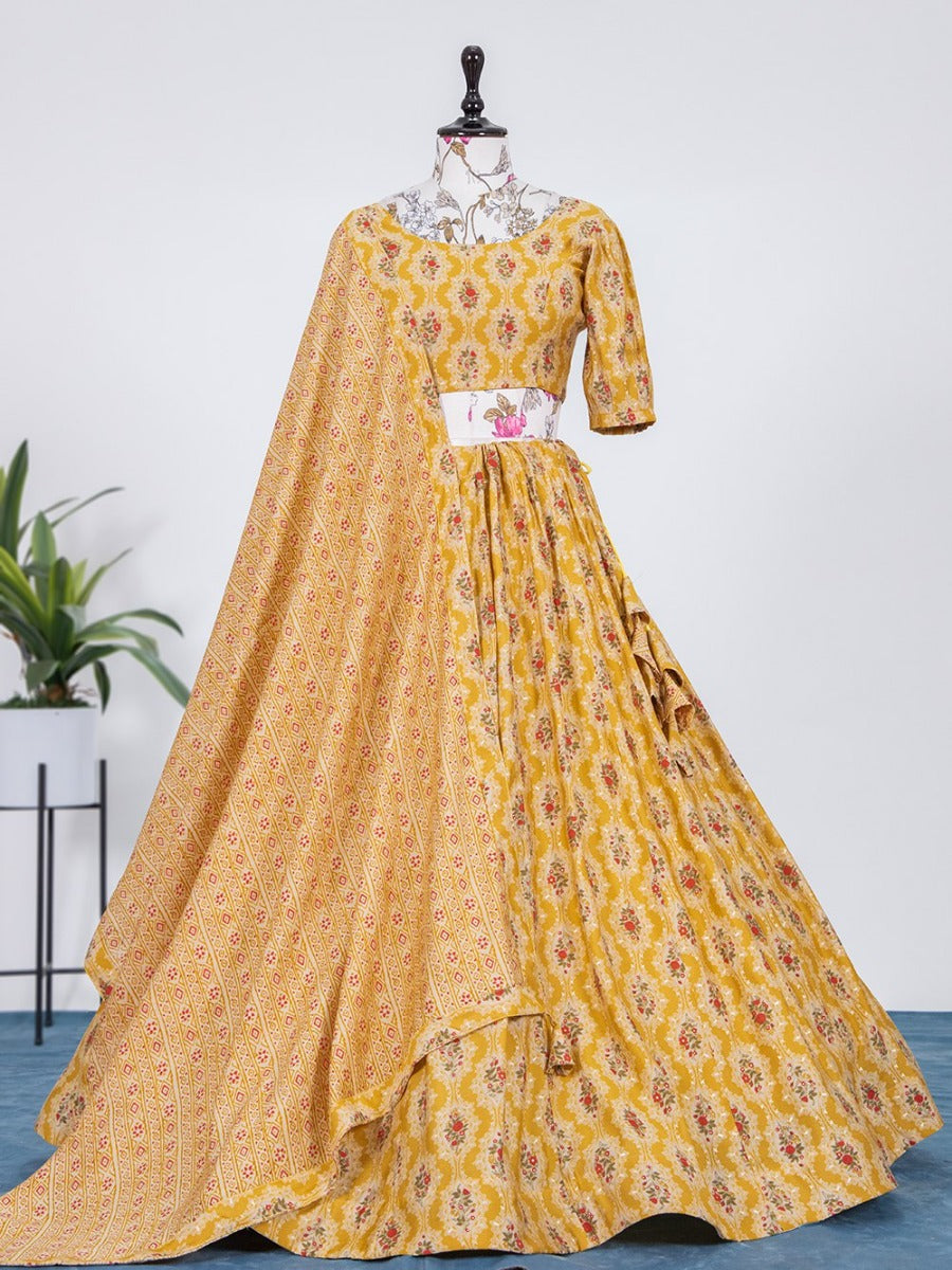 Buy online Banarasi Flared Semi Stitched Lehenga from ethnic wear for Women  by Momina Fashion for ₹1119 at 78% off | 2024 Limeroad.com