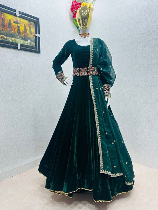 Launching Designer Wedding Wear Look Full Velvet Fancy Gown & Dupatta Set.