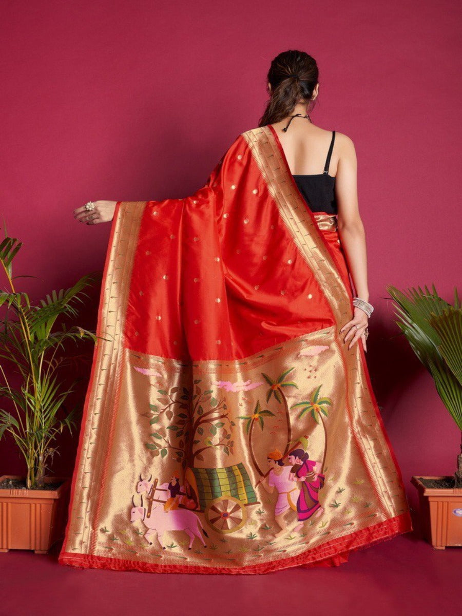 FARMING FIGURE BIGGER ZARI WEAVING PALLU IN FRIST TIME IN PAITHANI SAREE.