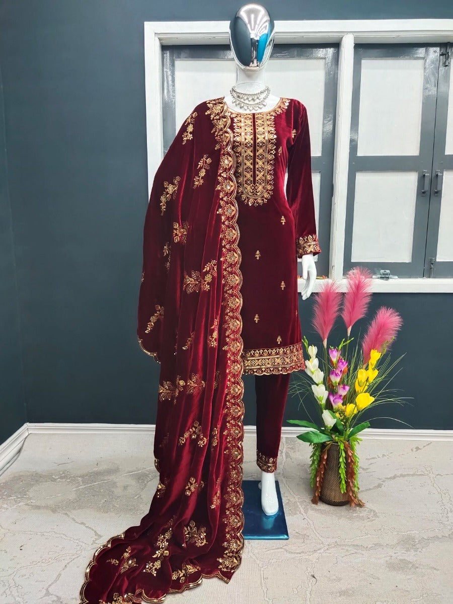 PRESENTING NEW STUNNING LOOK SUIT - BOTTOM WITH DUPATTA COLLATION.