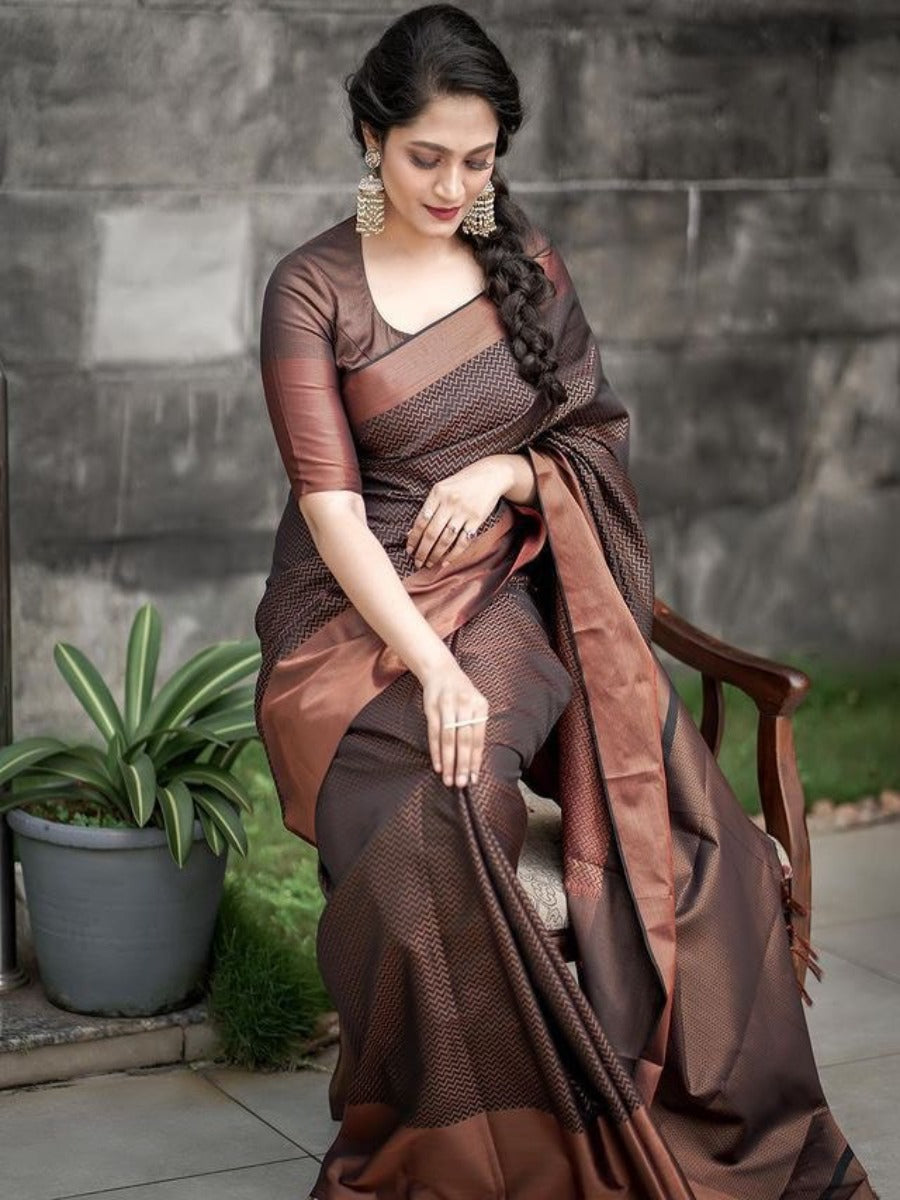 Launching Lichi Silk Banarasi Saree With Copper.