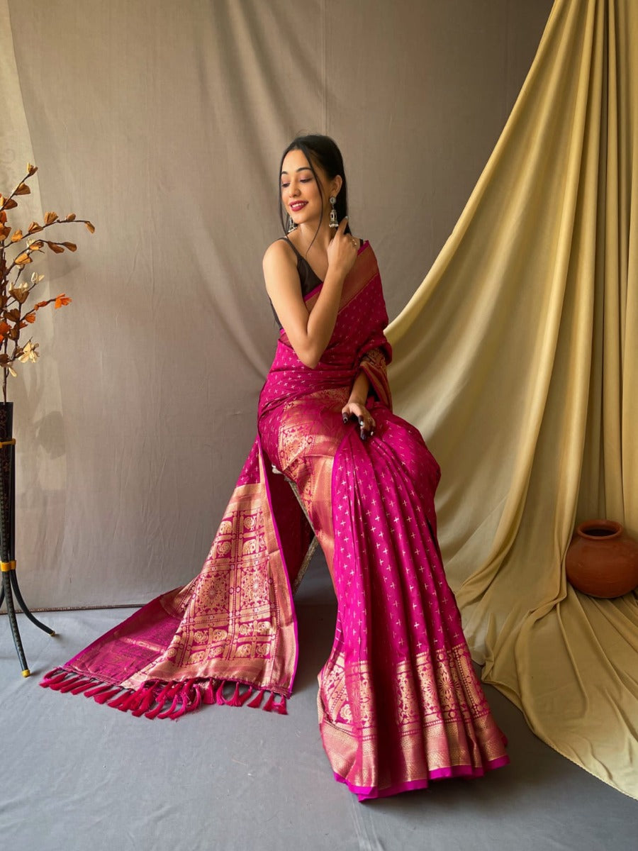 LAUNCHING KANJIVARAM SILK SAREE WITH ANTIQUE ZARI WEAVING.