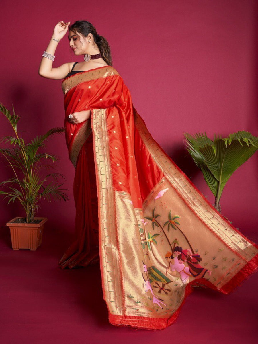 FARMING FIGURE BIGGER ZARI WEAVING PALLU IN FRIST TIME IN PAITHANI SAREE.