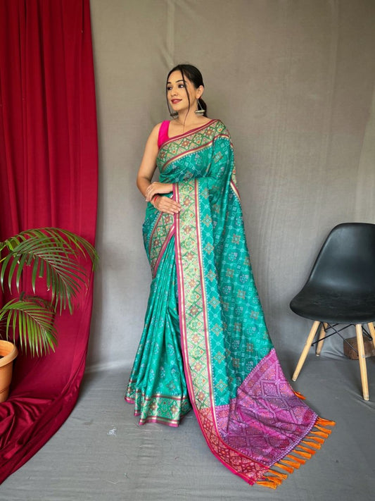 Presenting New Paithani Look Soft Rangeen Patola Silk Saree